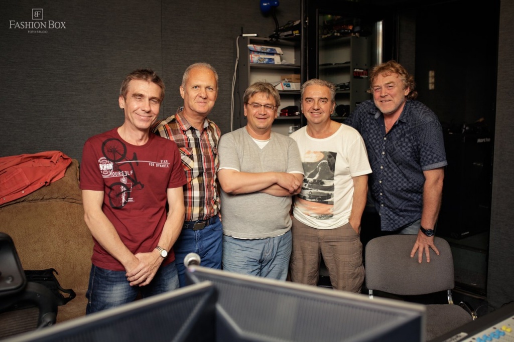 Чайф. запись новой песни «Настоящие мужчины».jpg