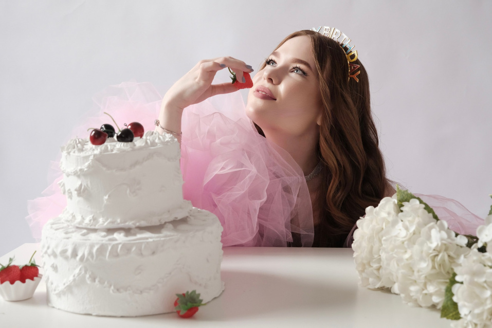 Фотосессия для именинника на День рождения - заказать съемку от профессионалов студии Fashion Box – фото № 5